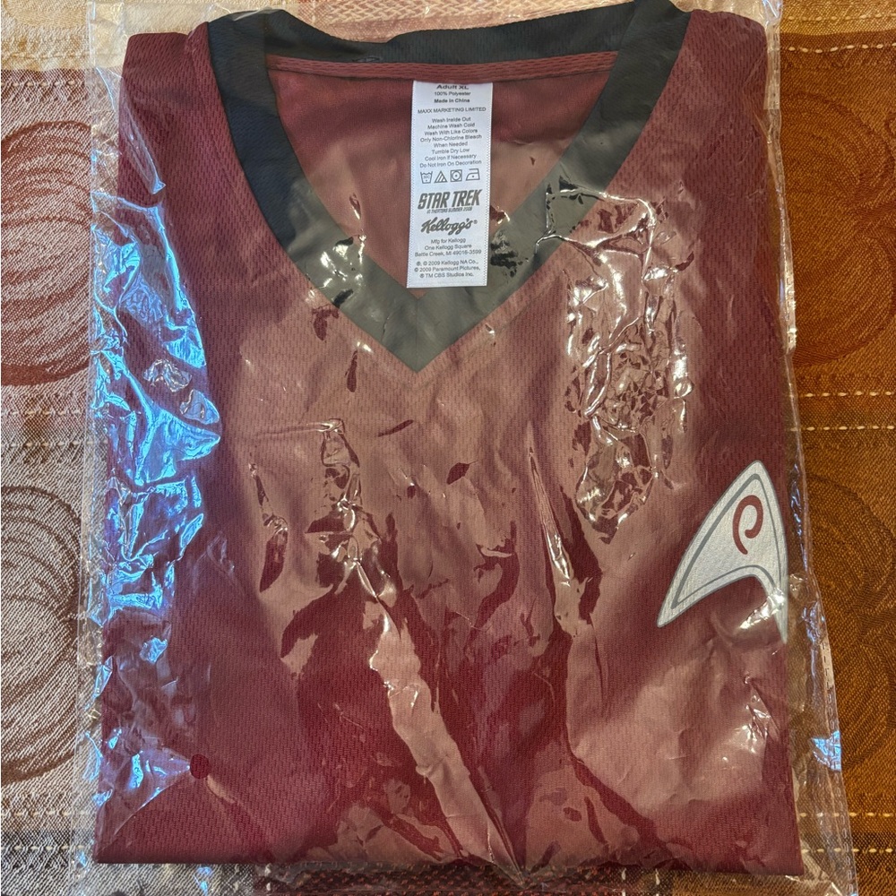 NWT Kellogg’s Vintage Red StarTrek Vneck Uniform Costume Shirt Size Adult XL
